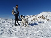 Dai Piani al Monte Avaro neve, sole, ventooo ! 4febb23 - FOTOGALLERY